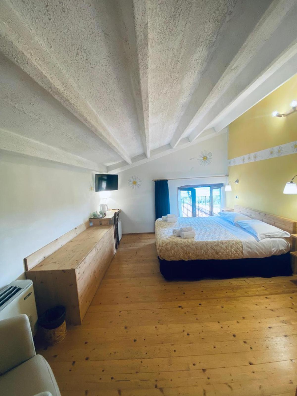 Alloggio per agriturismo La Perlara *